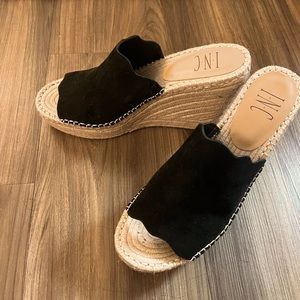 Slip on wedges